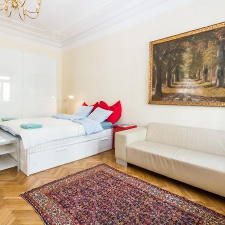 Beautiful Viennese Apartment Exterior foto